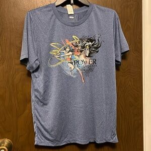 Pacific blue Wonder Woman shirt size YXL